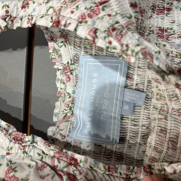 Hill House Home Louisa Nap Dress Womens Small White Floral Smocked Puff Sleeve - Picture 6 of 10